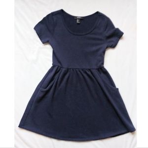 Forever 21 Navy Blue skater dress w pockets sz S